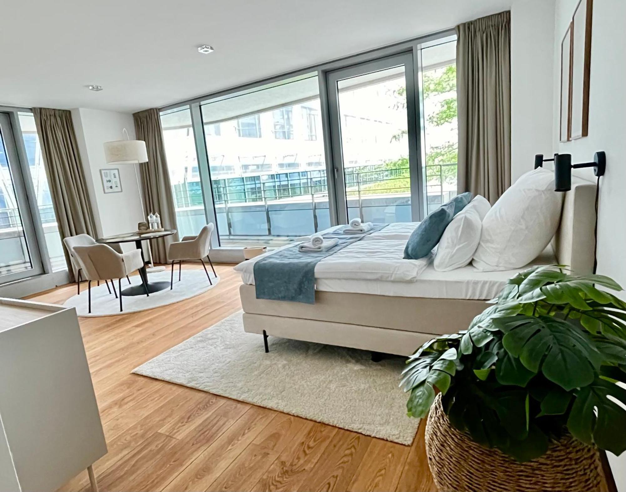 Come2Stay Hafencity - Marco Polo Tower ハンブルク エクステリア 写真